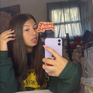 Meet your Posher, Damanyza